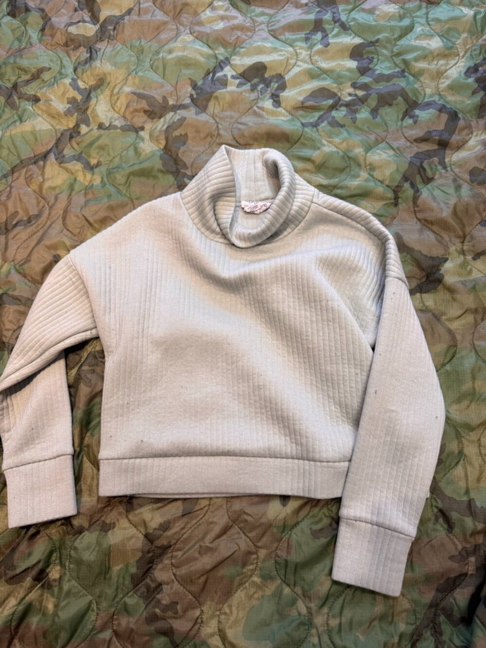 For The Republic Cream Cable Knit Turtleneck Sweater - XS